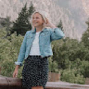 Meet your Posher, Kara